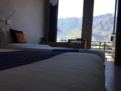 Twin Room with Private Bathroom — Mintu Home